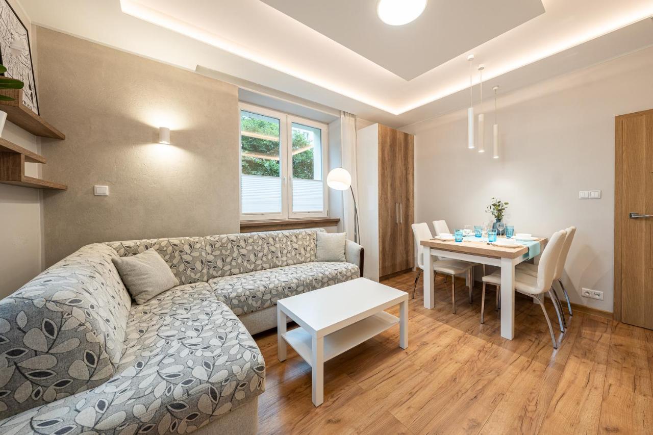 Apartment Bluebird Katowice Near Spodek Mck & City Center Eksteriør billede